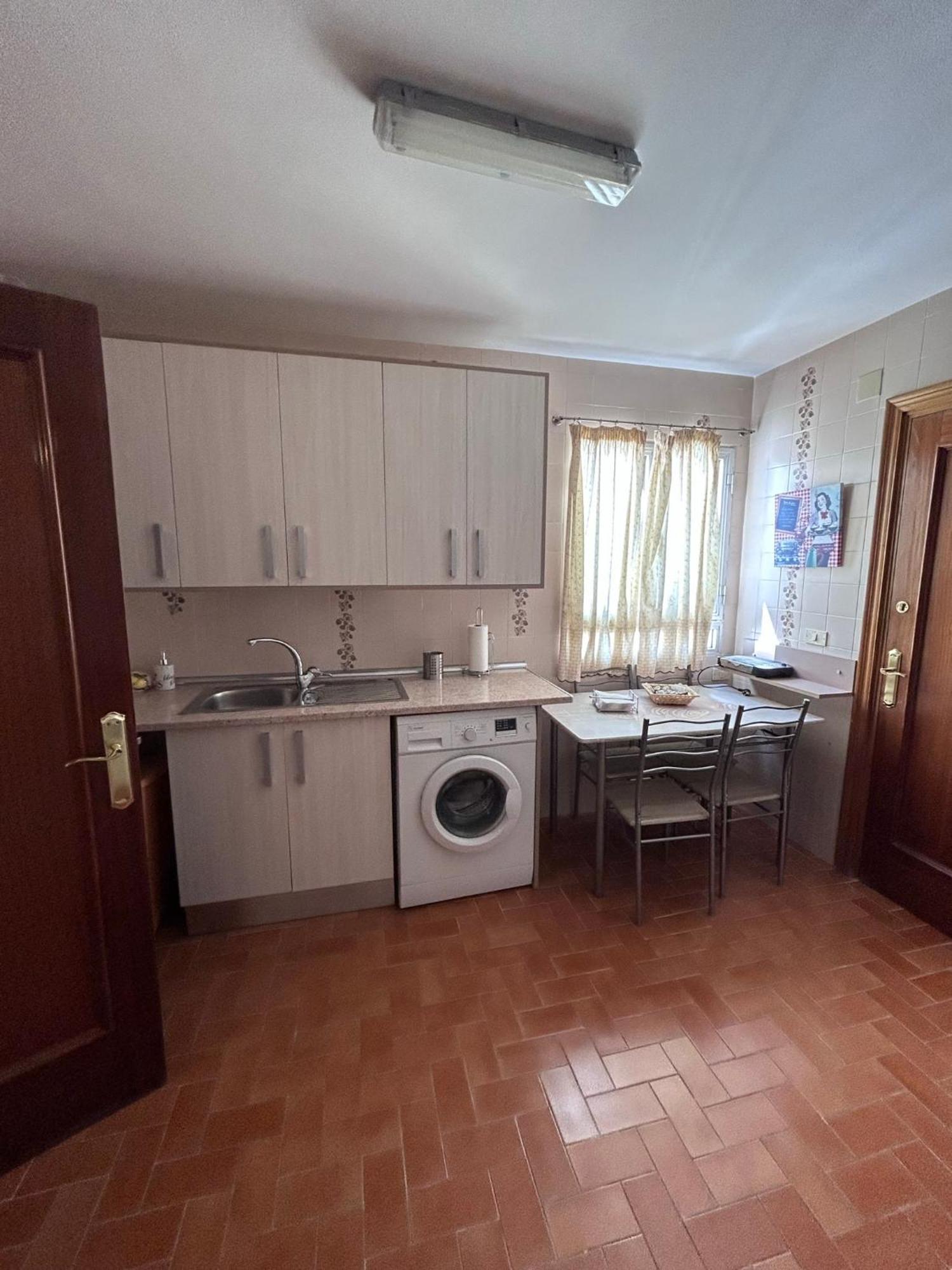 Isabel Apartment *